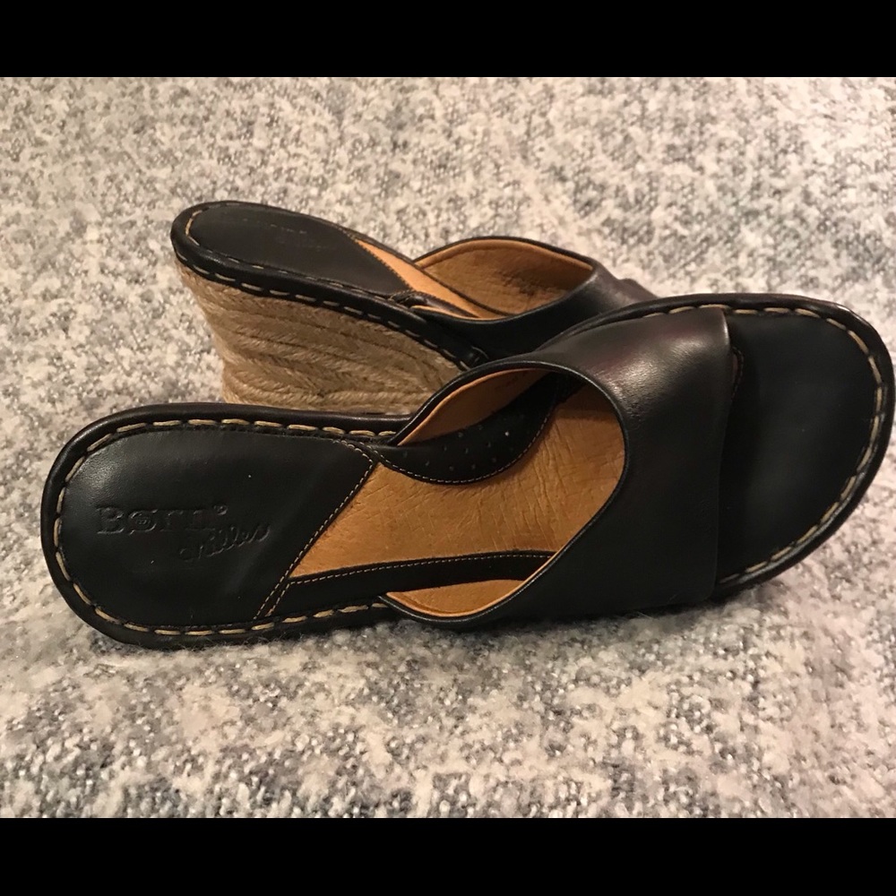 BORN  Platform Sandals - Picture 3 of 4